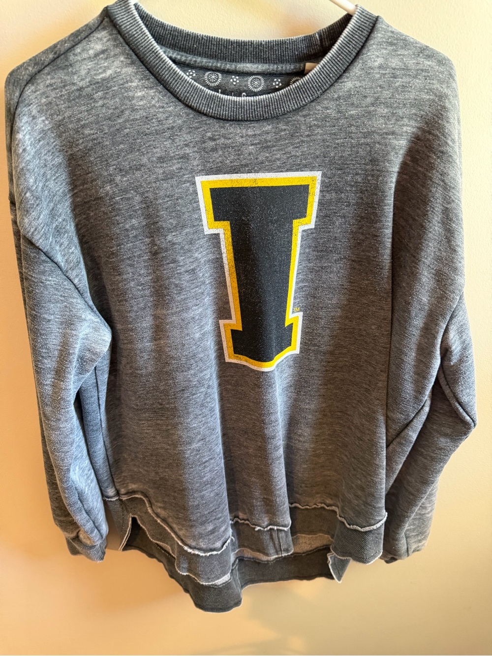 Iowa Hawkeyes Grey Sweatshirt with Black & Yellow 'I' Graphic